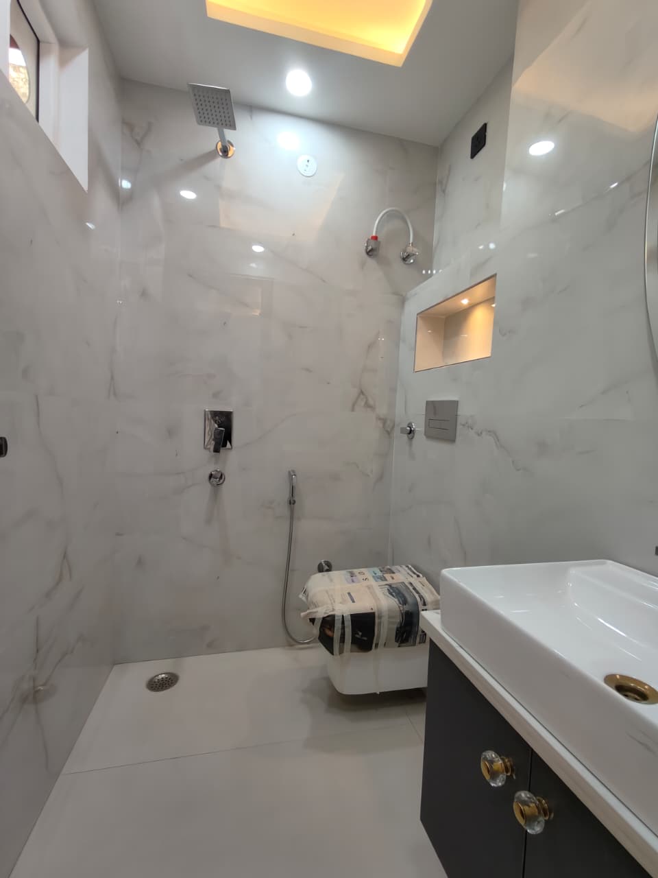 Premium 4 BHK Builder Floor for Sale in Bhagbati Extension Dwarka Mor in Bhagbati extension Dwarka mor